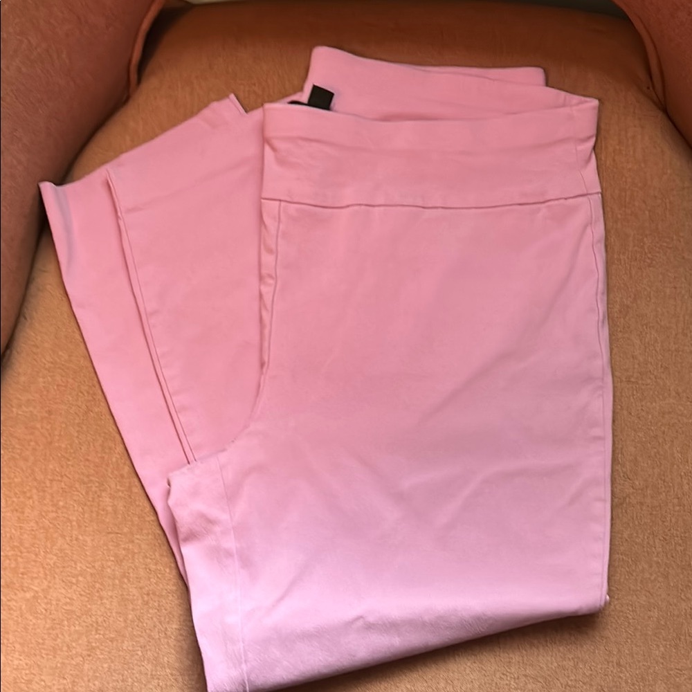 Alfani Lavender crop pants